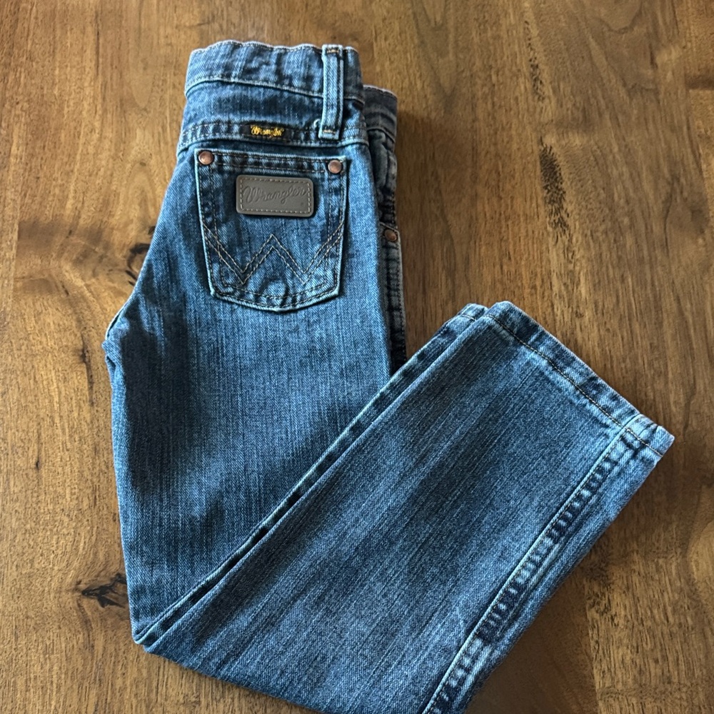 Wrangler Straight-Leg Blue Denim Jeans